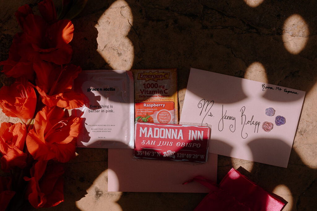 Perfect Wedding Venue For Your Vintage Themed Wedding: Madonna Inn