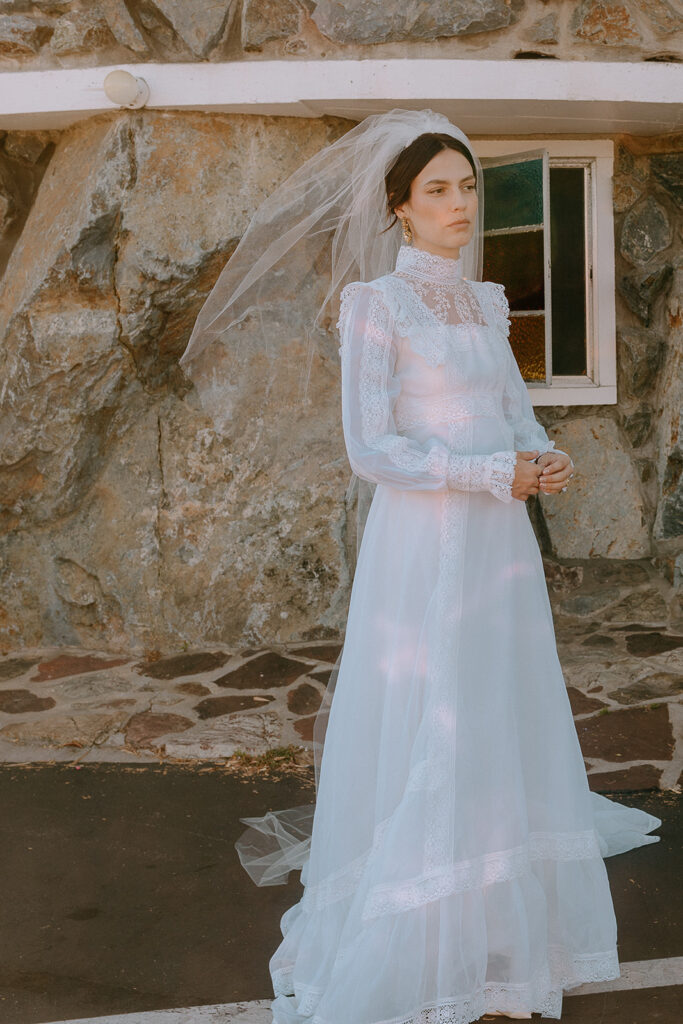 stunning picture of the bride before heading to the wedding ceremony 