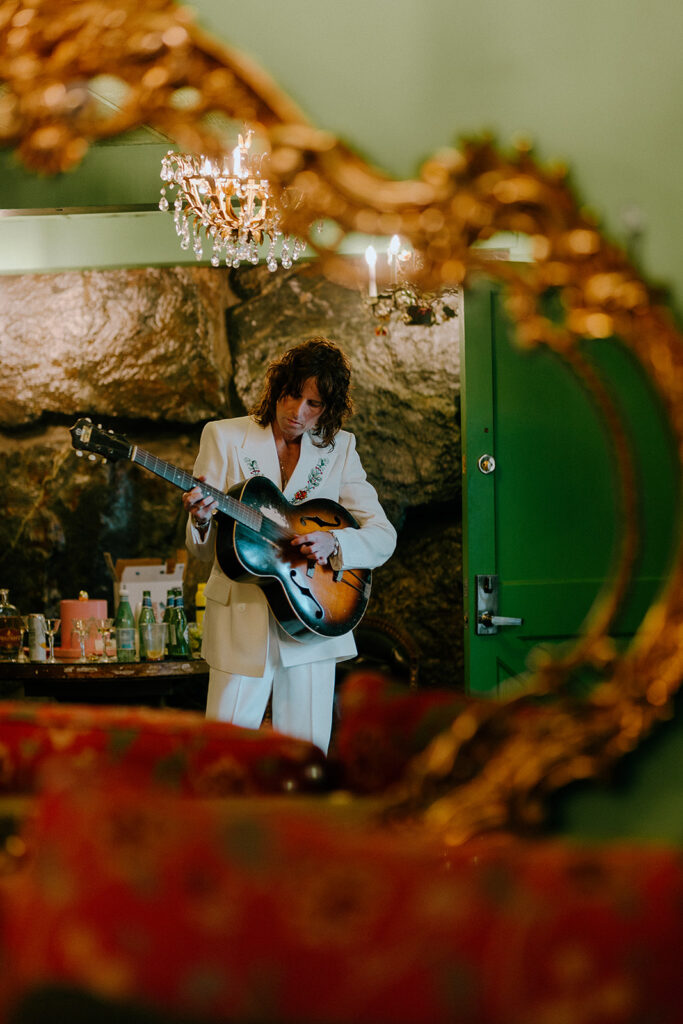 groom before heading to the ceremony 